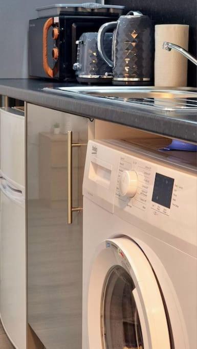 Brand New Collection Of Studios Close To Tube Station London Kültér fotó